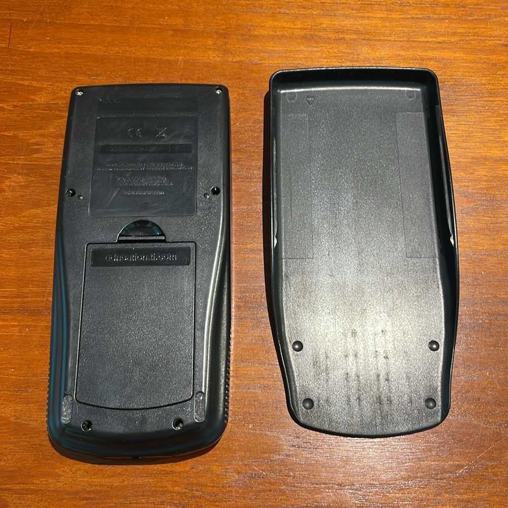 Texas Instruments TI-83 Plus Graphing Calculator - Works - Picture 3 of 3